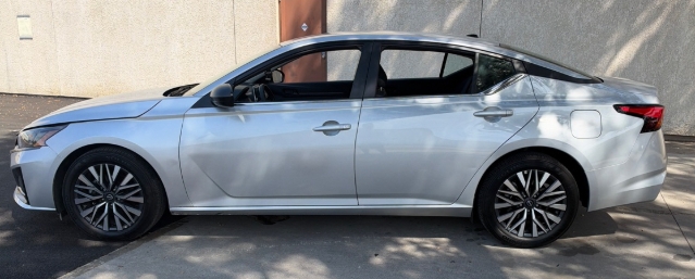 2026 Nissan Altima SV silver silver driver side profile VIN 1N4BL4DV5TN319260 for sale Dallas TX 2026 Nissan Altima SV silver silver driver side profile VIN 1N4BL4DV5TN319260 for sale Dallas TX